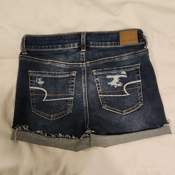 American Eagle Distressed Shorts - Picture 3 of 4